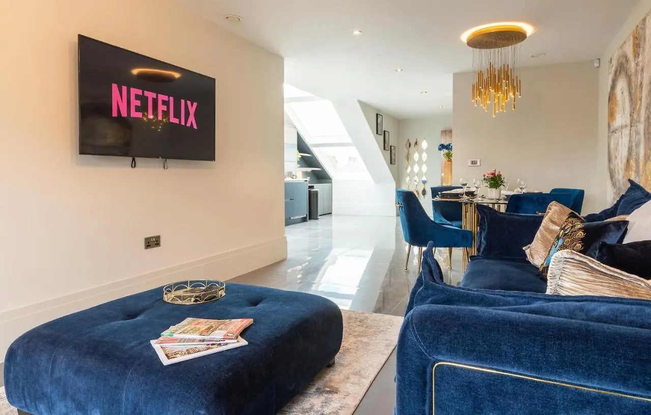 Luxury 2 Bed Apartment In Centre Of Historic York